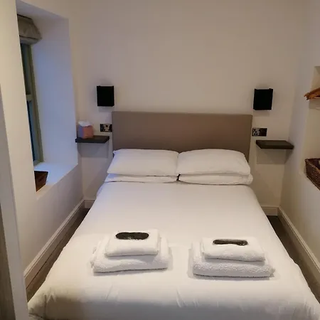 The Burrow * Penrith